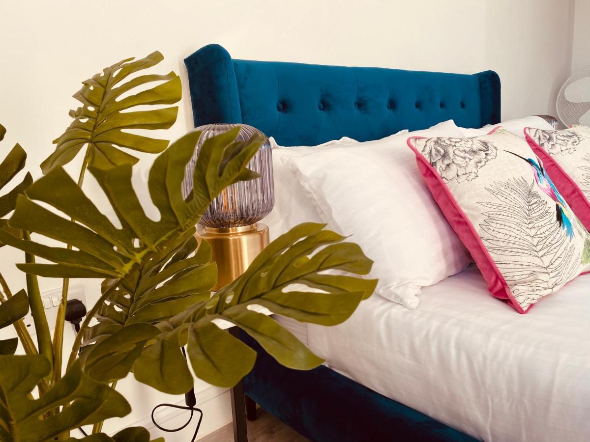 Spacious 2 Bedroom City Pad In Old Street ロンドン エクステリア 写真
