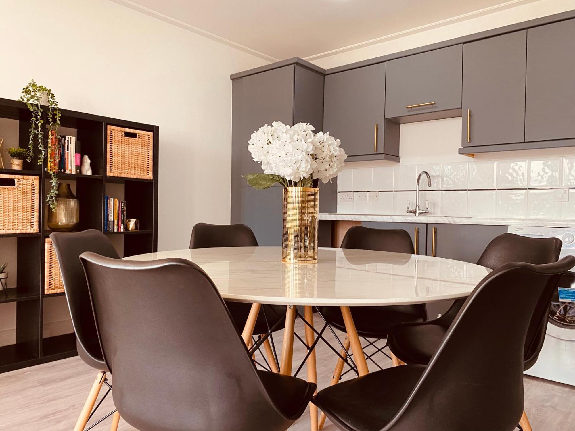 Spacious 2 Bedroom City Pad In Old Street ロンドン エクステリア 写真